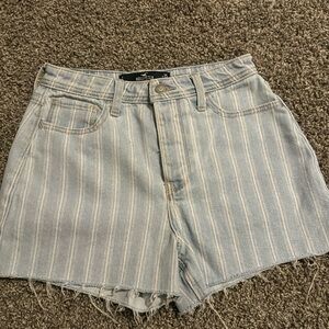 mom shorts